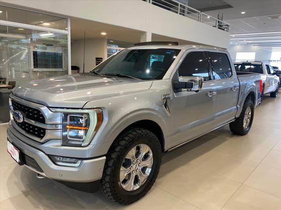 FORD F-150 5.0 V8 GASOLINA CD PLATINUM FX4 AUTOMÁTICO